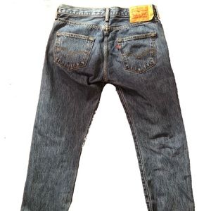 Levi’s 501 high-waisted mom jeans